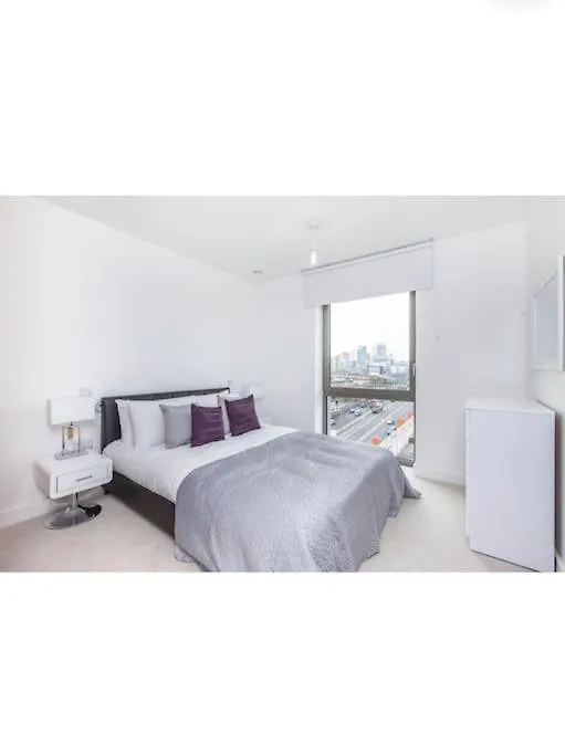 Sweethome Luxury Apartment London