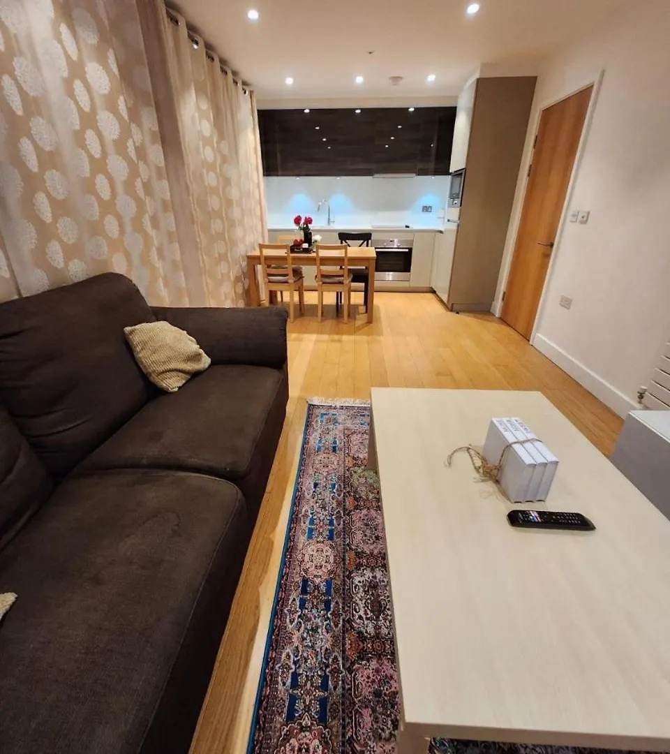 Sweethome Luxury Apartment London