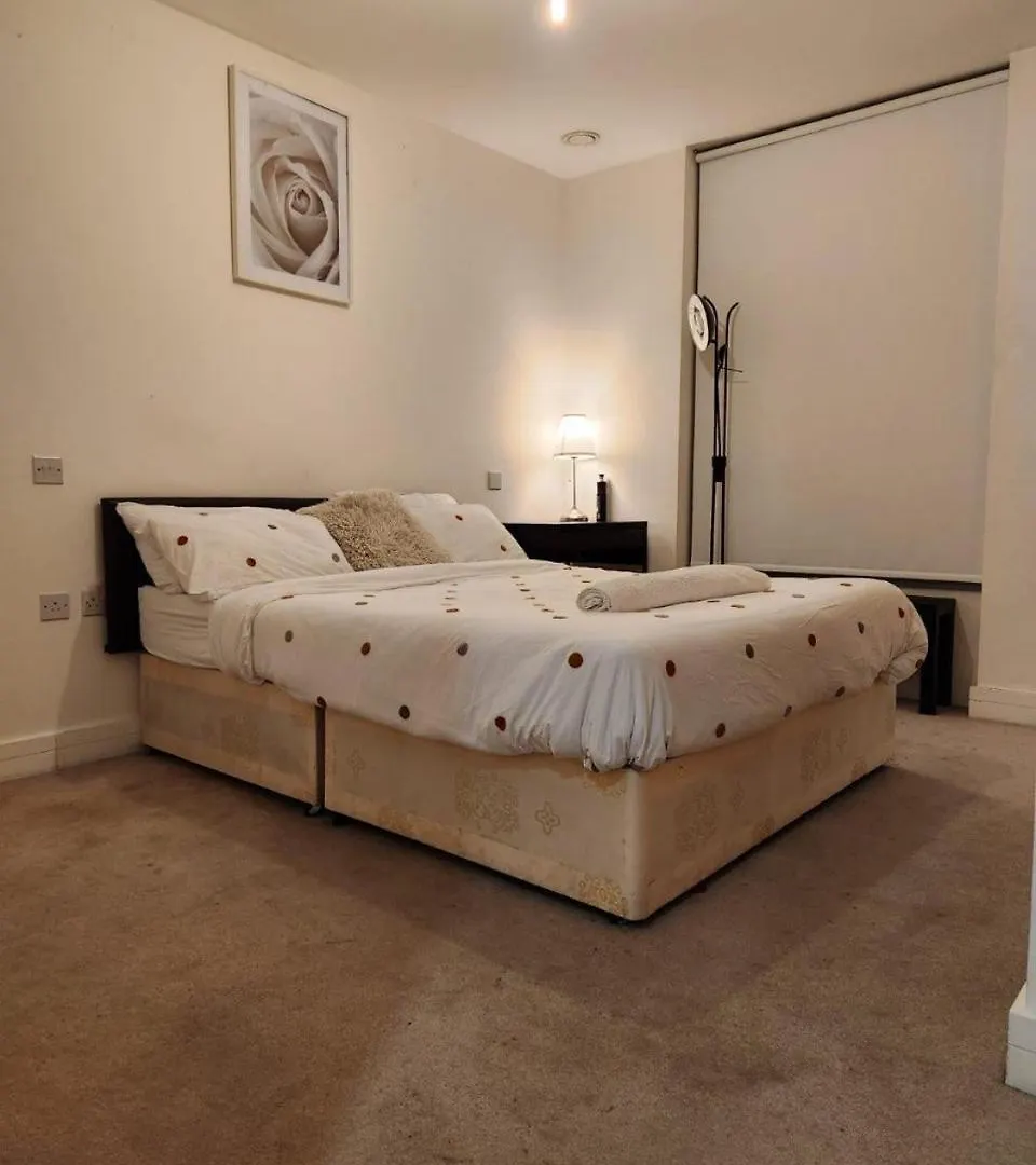 Sweethome Luxury Apartment London